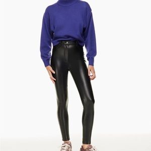 Aritzia Wilfred Charm Pant